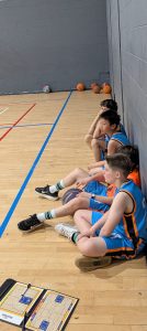 Read more about the article The Mental Health Benefits of Playing Basketball: A Research-Backed Guide